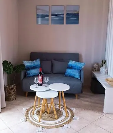 Verano Mar Apartment_near The Sea-free Parking